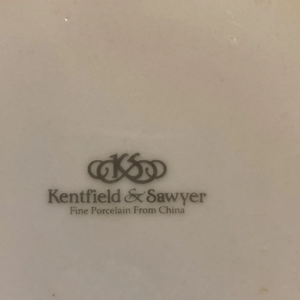 Kentfield & Sawyer Fine China Porcelain plates Set of 4 Vintage